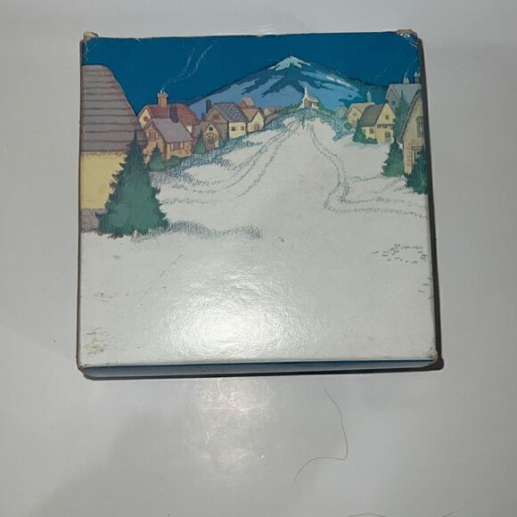 Avon Christmas Carollers Fragranced Soaps Vintage VTG Special Occasion Set of 2 - Picture 9 of 12